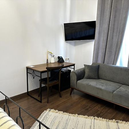 Redroof Country House Hotel Ґоріс Екстер'єр фото