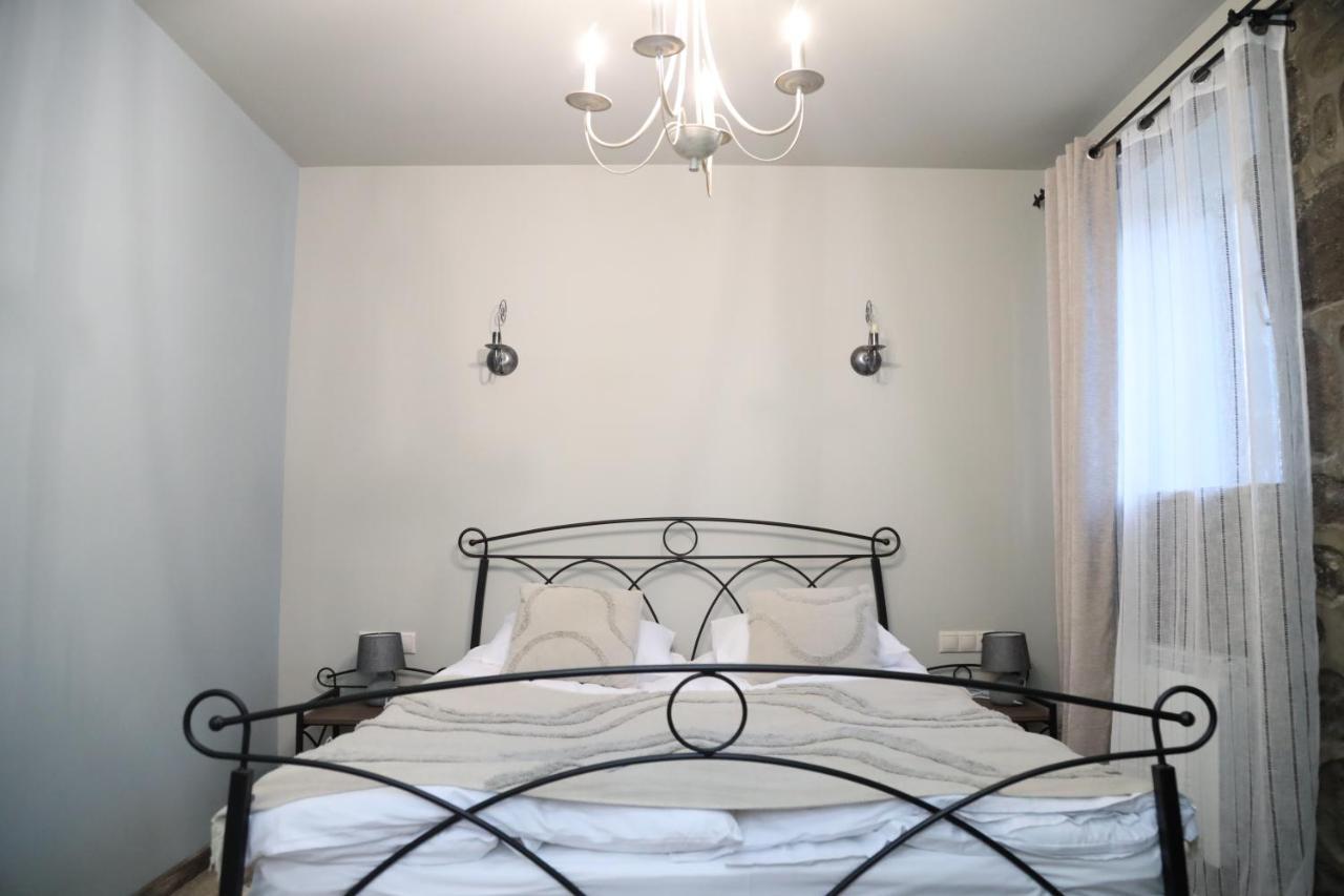 Redroof Country House Hotel Ґоріс Екстер'єр фото