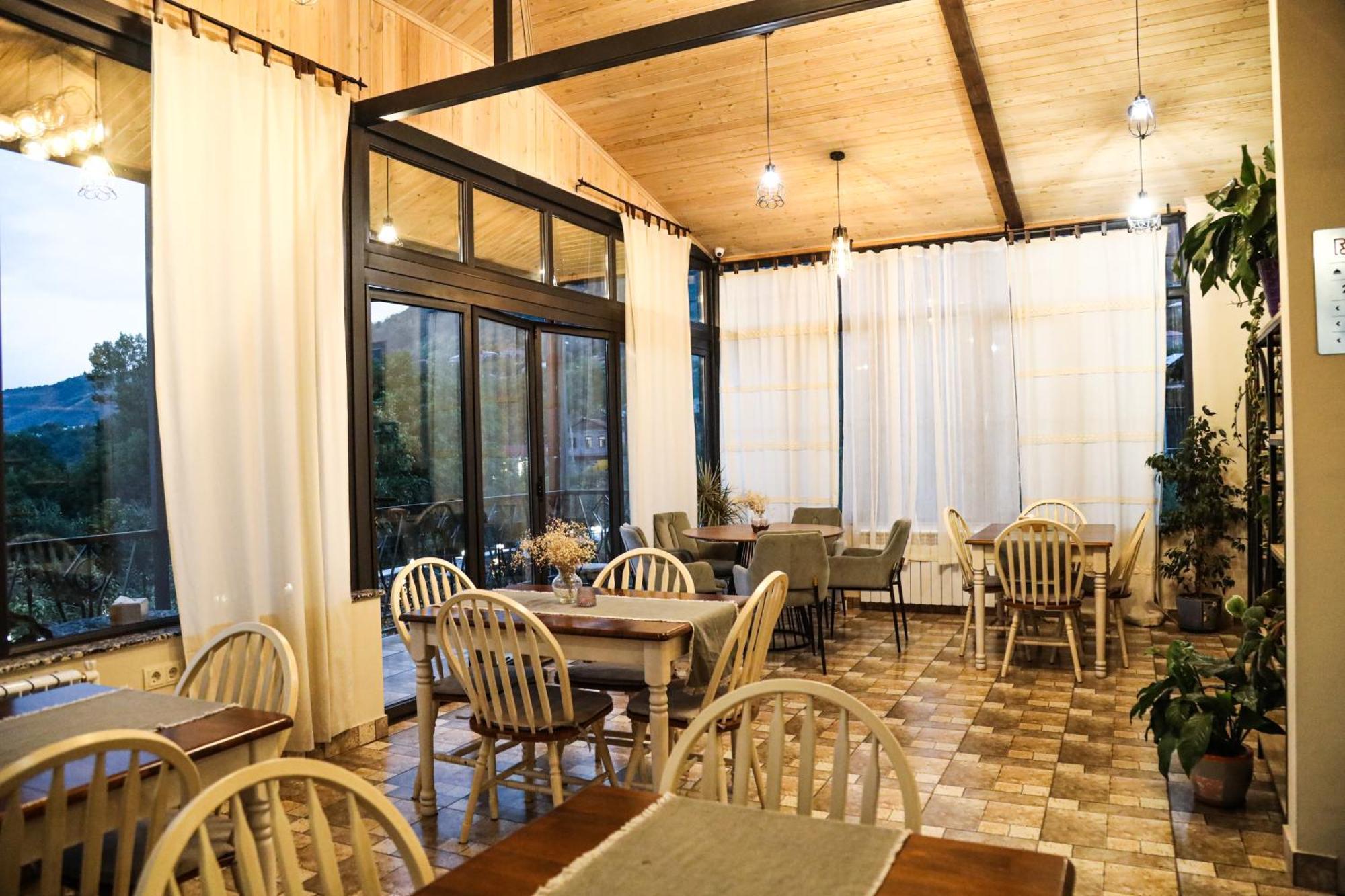 Redroof Country House Hotel Ґоріс Екстер'єр фото