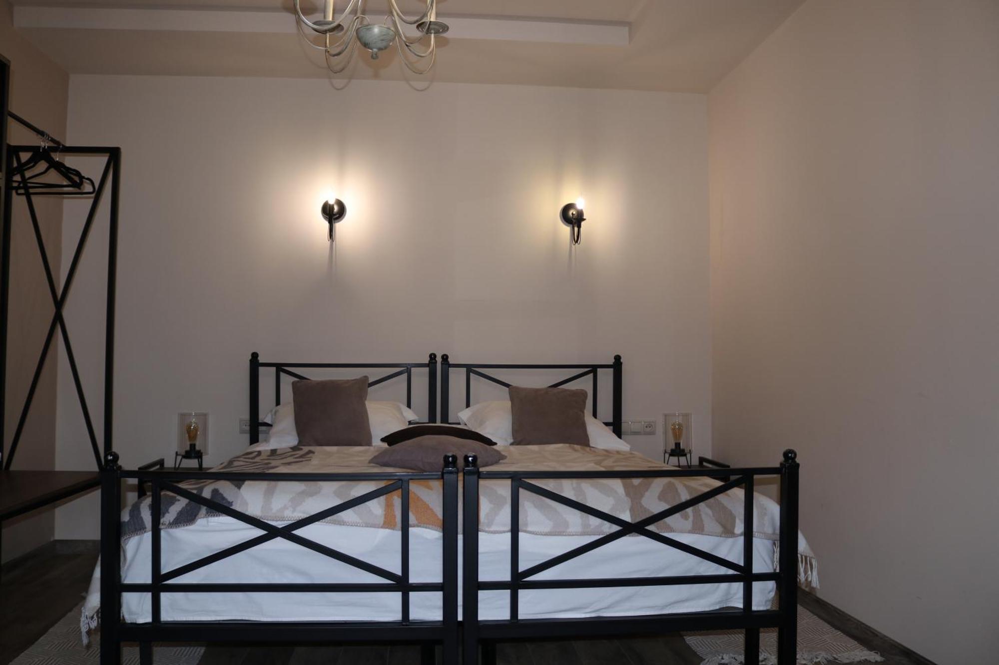 Redroof Country House Hotel Ґоріс Екстер'єр фото