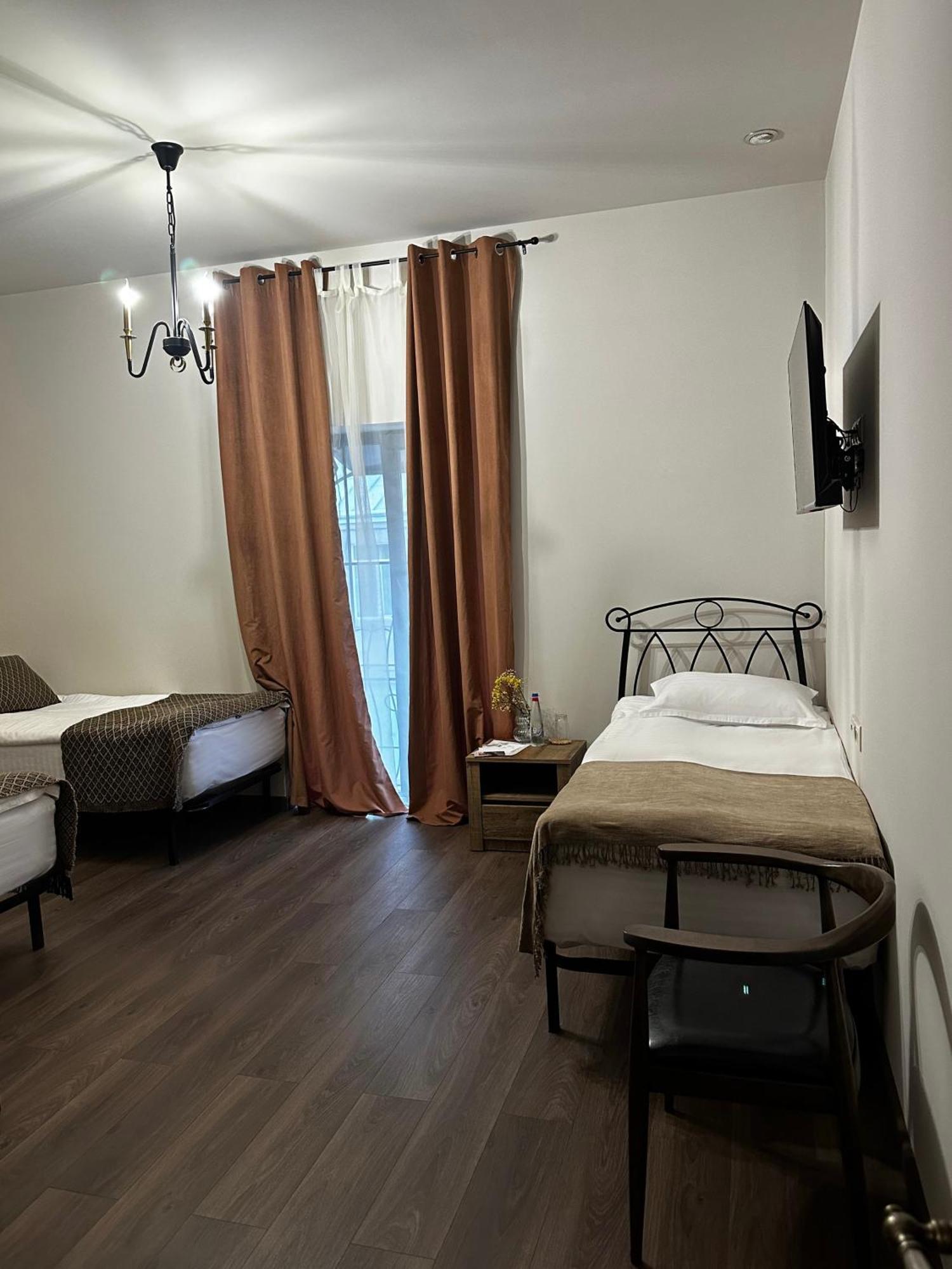 Redroof Country House Hotel Ґоріс Екстер'єр фото